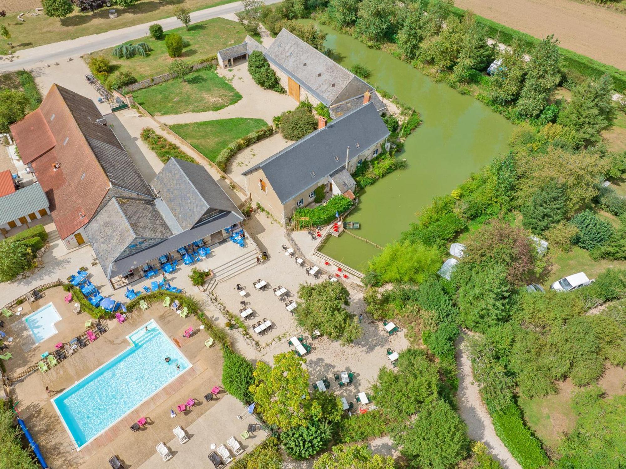 Camping Valloire-Sur-Cisse Seillac Экстерьер фото